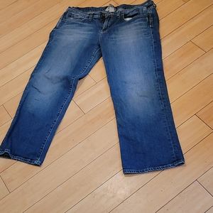 Lucky brand size 14 ,32 waist Capri jeans